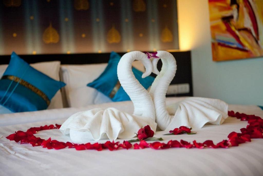 Kata Green Beach Hotel Dış mekan fotoğraf