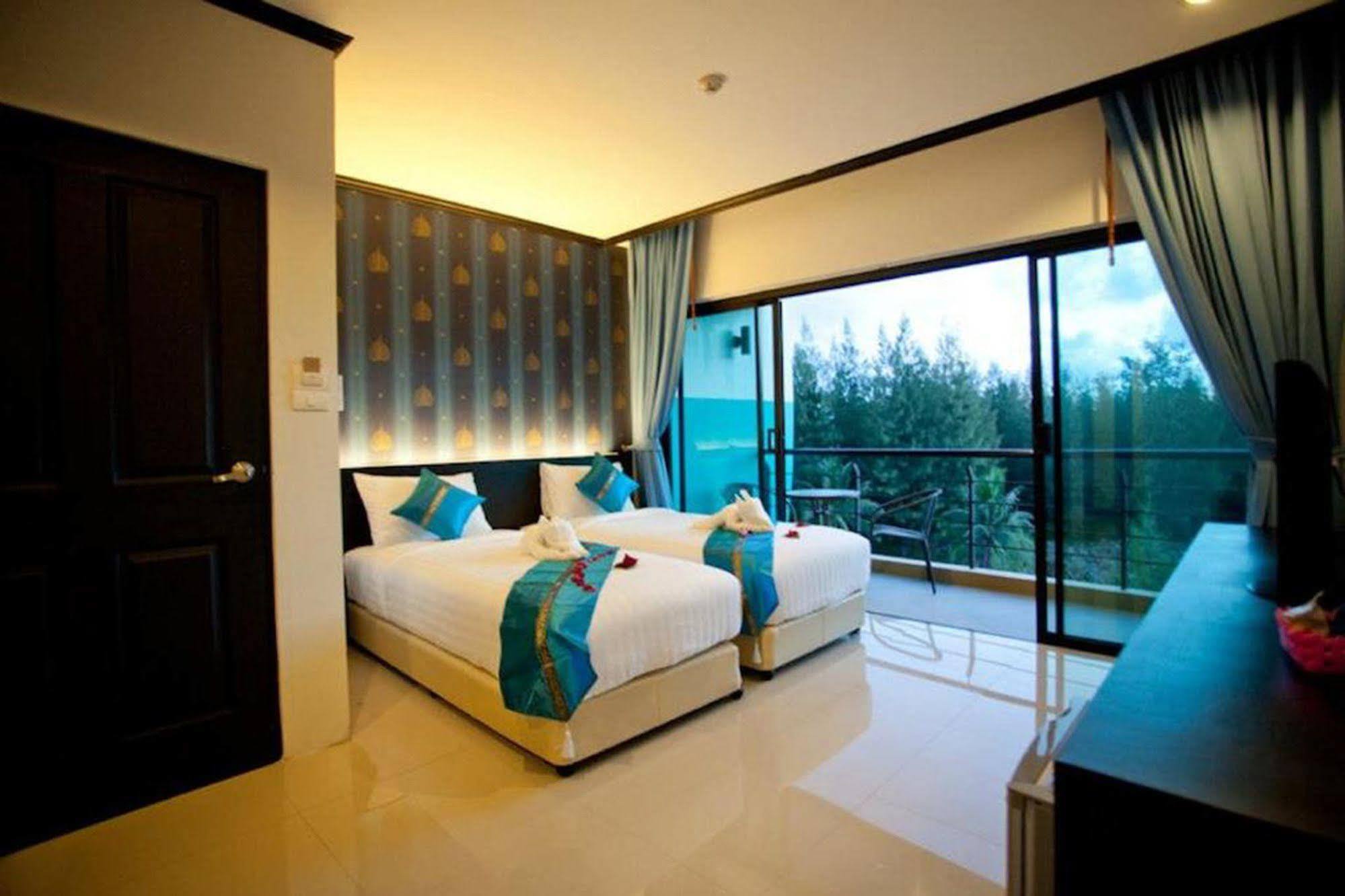 Kata Green Beach Hotel Dış mekan fotoğraf