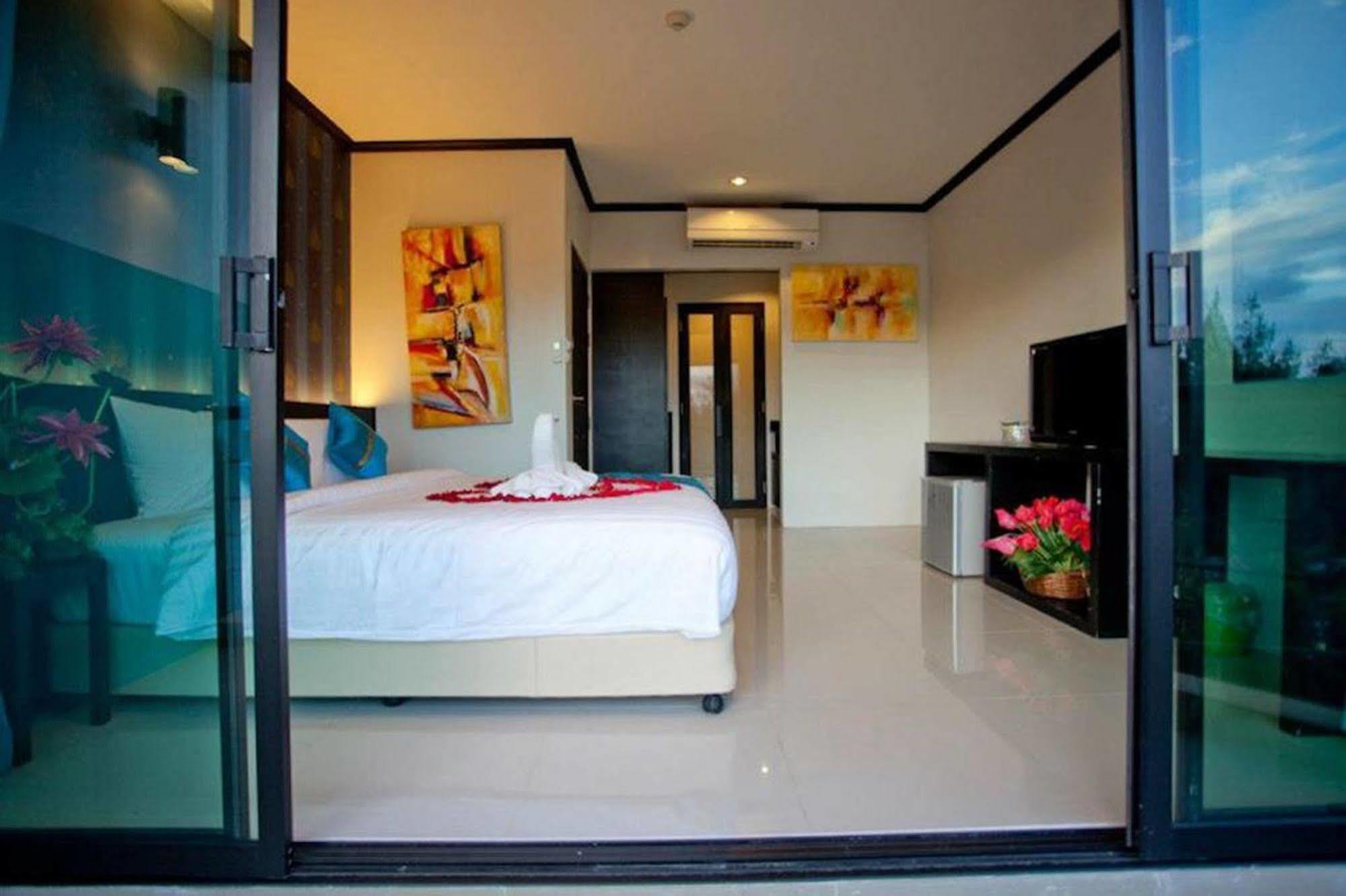 Kata Green Beach Hotel Dış mekan fotoğraf