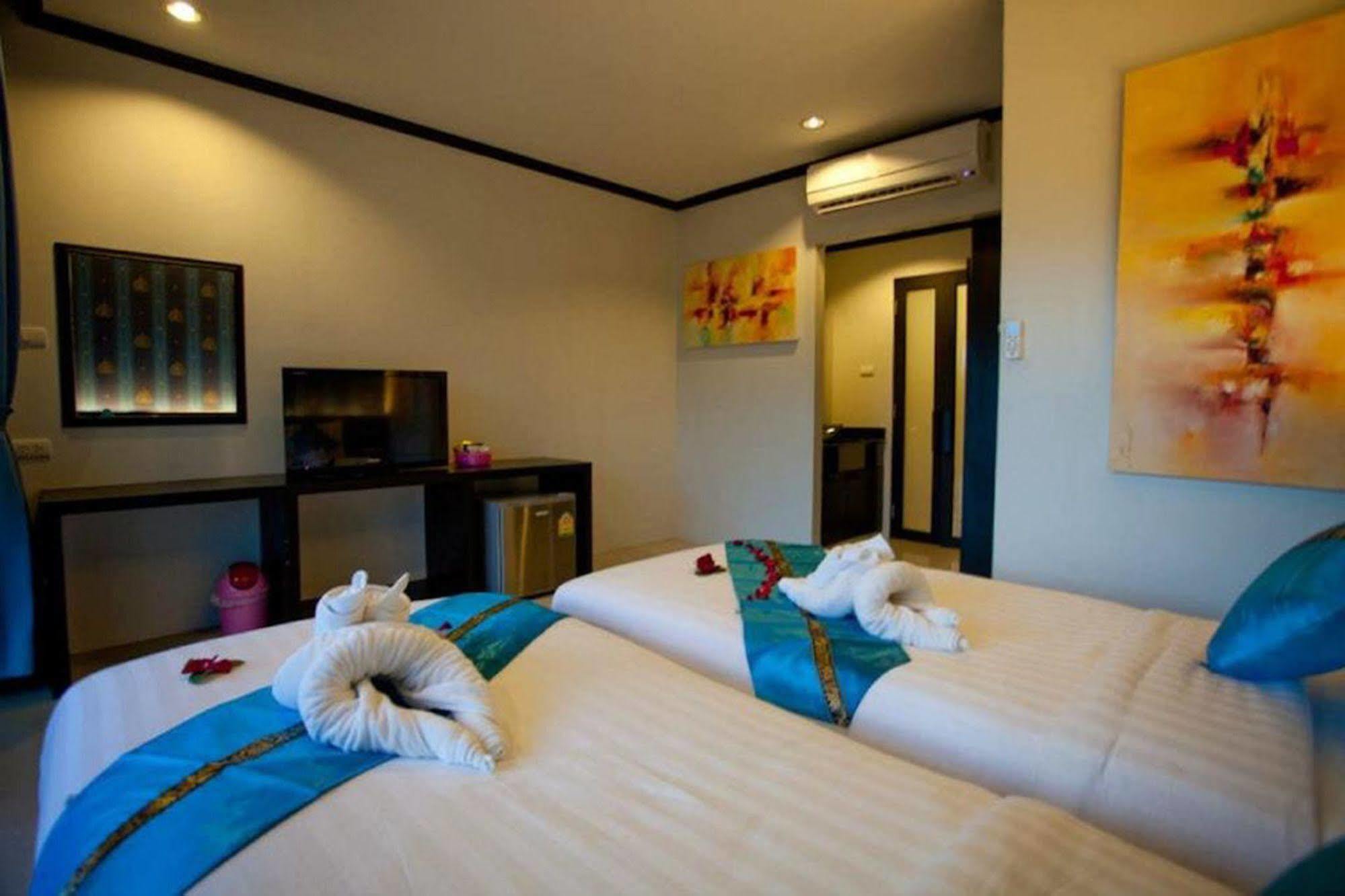 Kata Green Beach Hotel Dış mekan fotoğraf