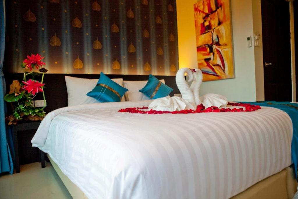 Kata Green Beach Hotel Dış mekan fotoğraf